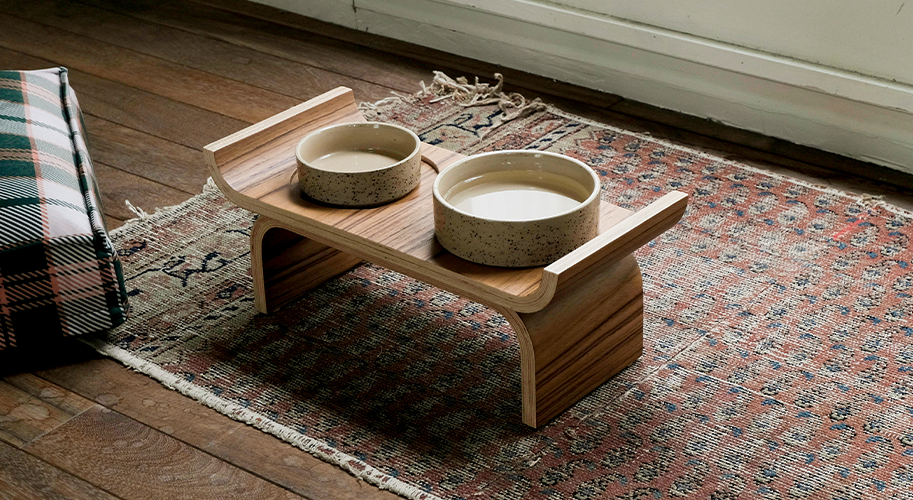 DOG BOWL STAND